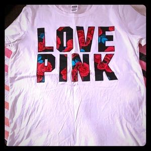 VS pink NWOT campus tee